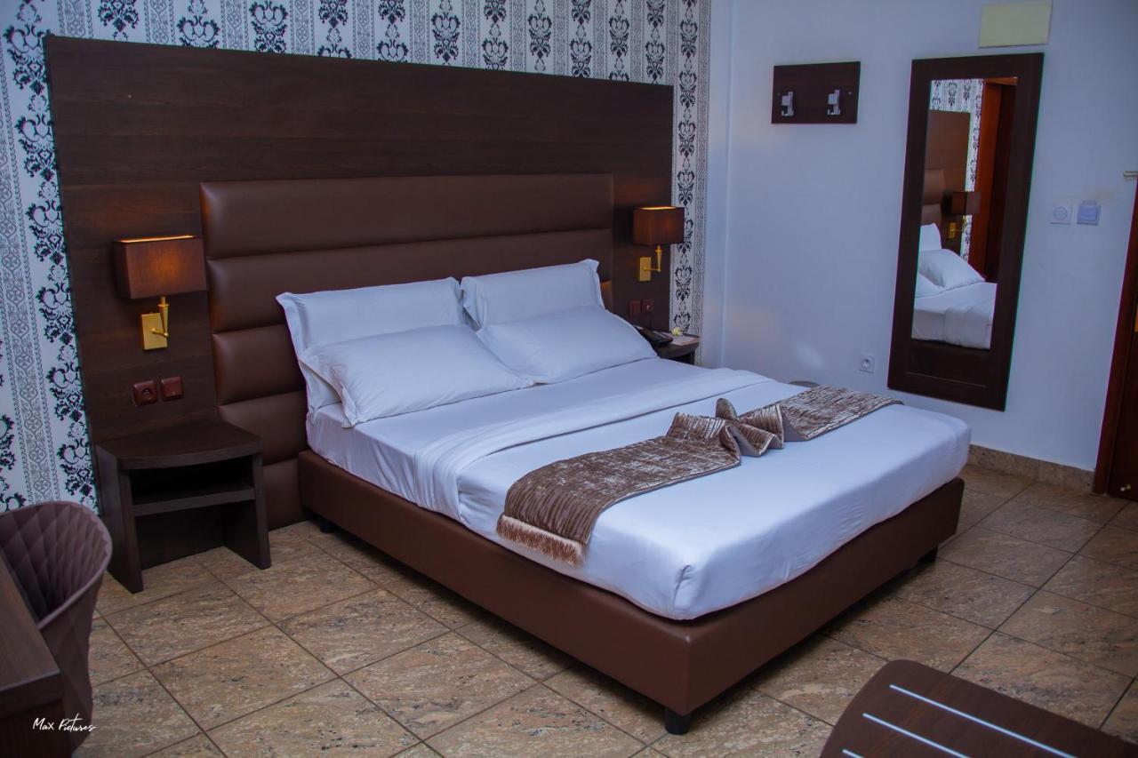 New Heaven Hotel Yaoundé Εξωτερικό φωτογραφία