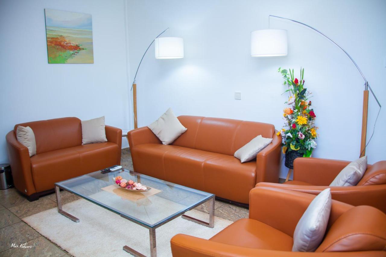 New Heaven Hotel Yaoundé Εξωτερικό φωτογραφία