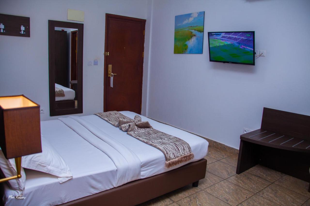 New Heaven Hotel Yaoundé Εξωτερικό φωτογραφία